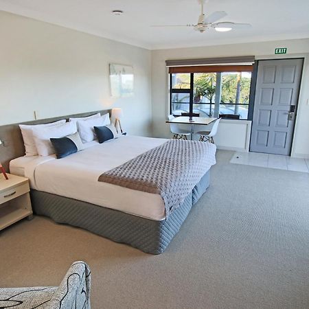 Whangaparaoa Lodge Ngoại thất bức ảnh