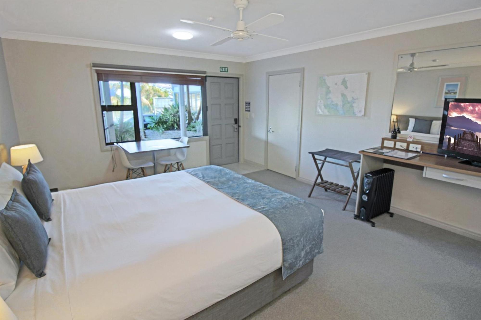 Whangaparaoa Lodge Ngoại thất bức ảnh