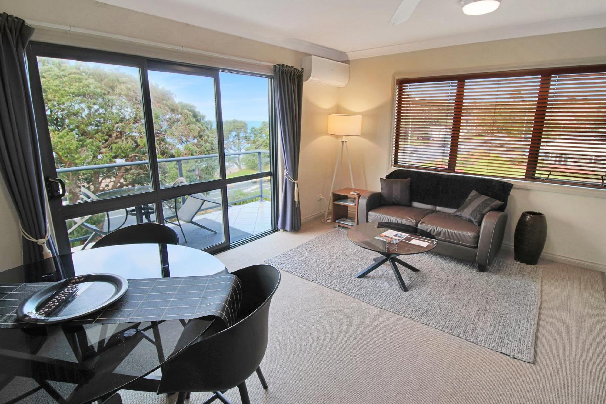Whangaparaoa Lodge Ngoại thất bức ảnh