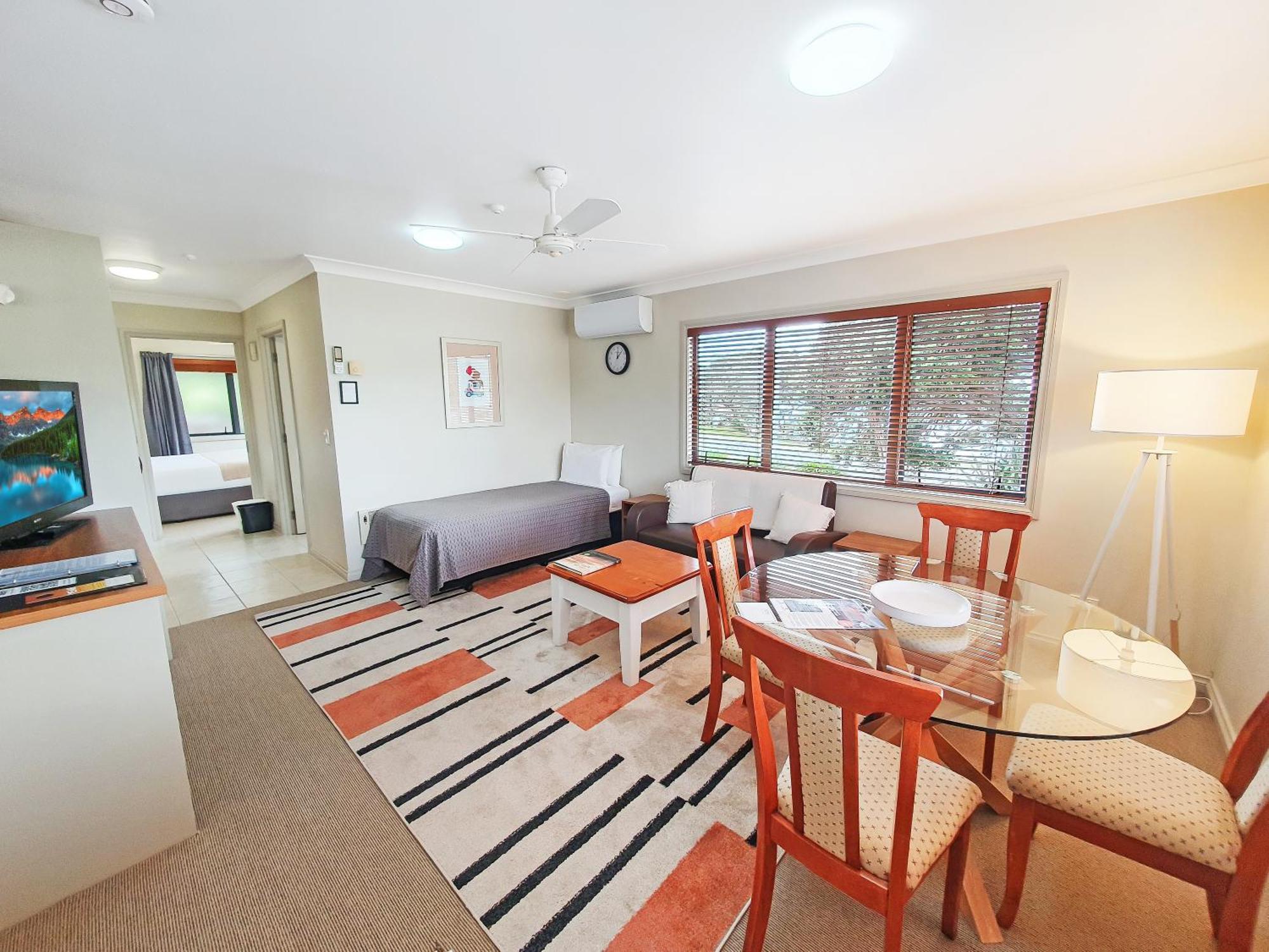 Whangaparaoa Lodge Ngoại thất bức ảnh